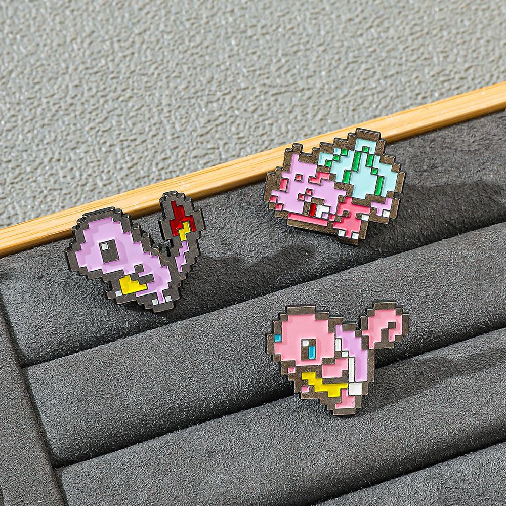 Lapel Pin Enamel - Épinglette en métal émaillé Pixel Mosaic