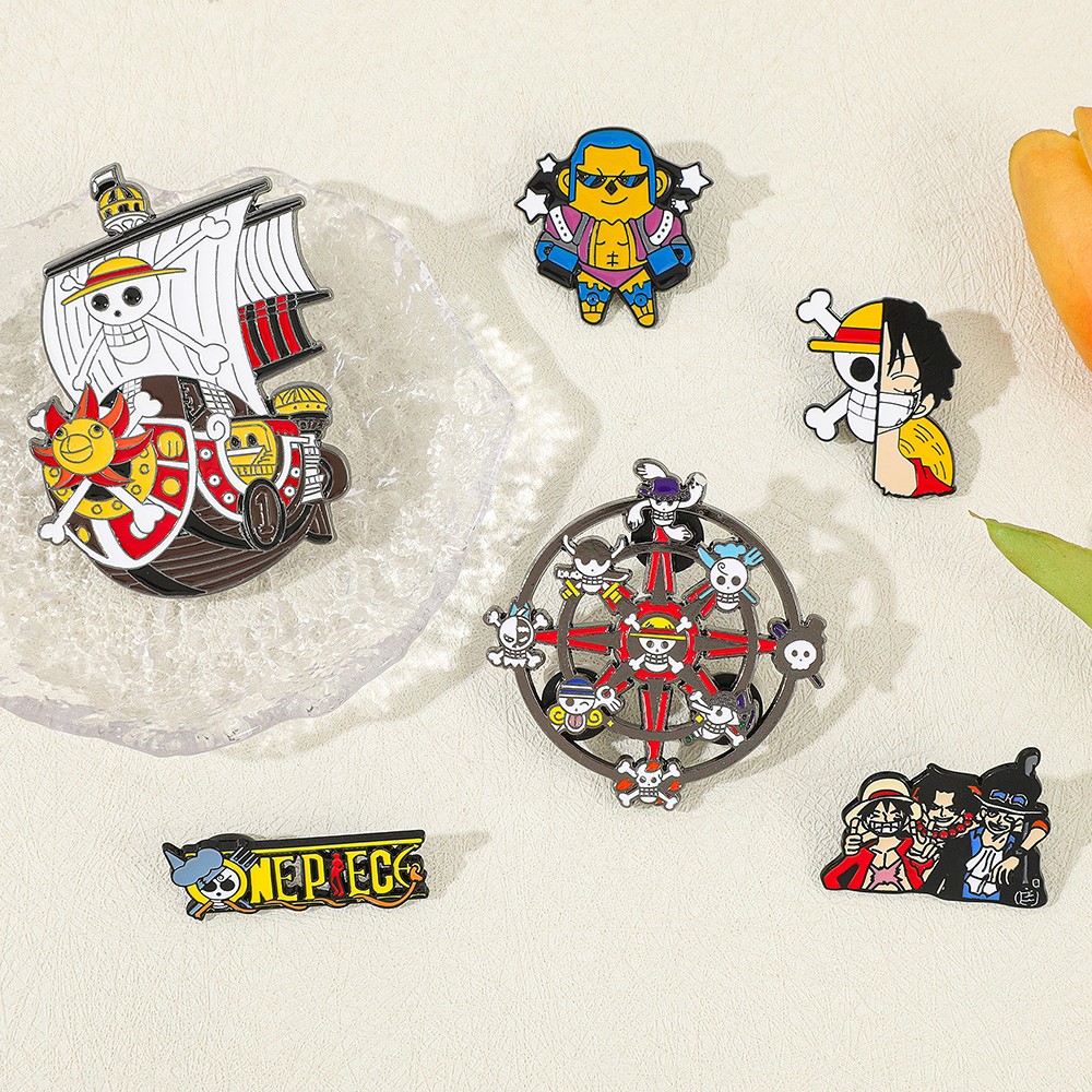 Ensemble de 6 badges émaillés  - Lapel Pin Enamel avis et prix