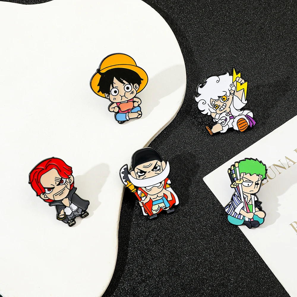 Lot de 5 Broches Personnalisée - Lapel Pin Enamel avis et prix